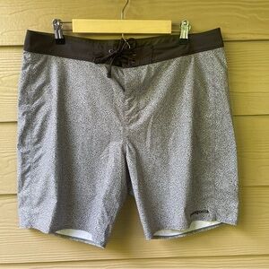 Patagonia Hydro Series Board Shorts Size 34 Gray Blue Squiggle Print Unlined